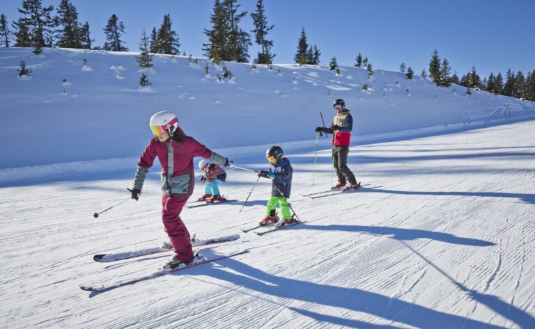 Familie im Skicircus