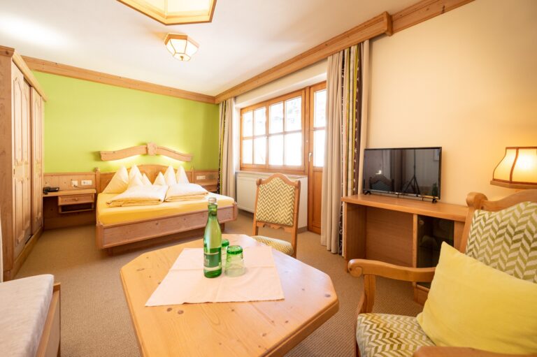 Doppelzimmer »Deluxe«